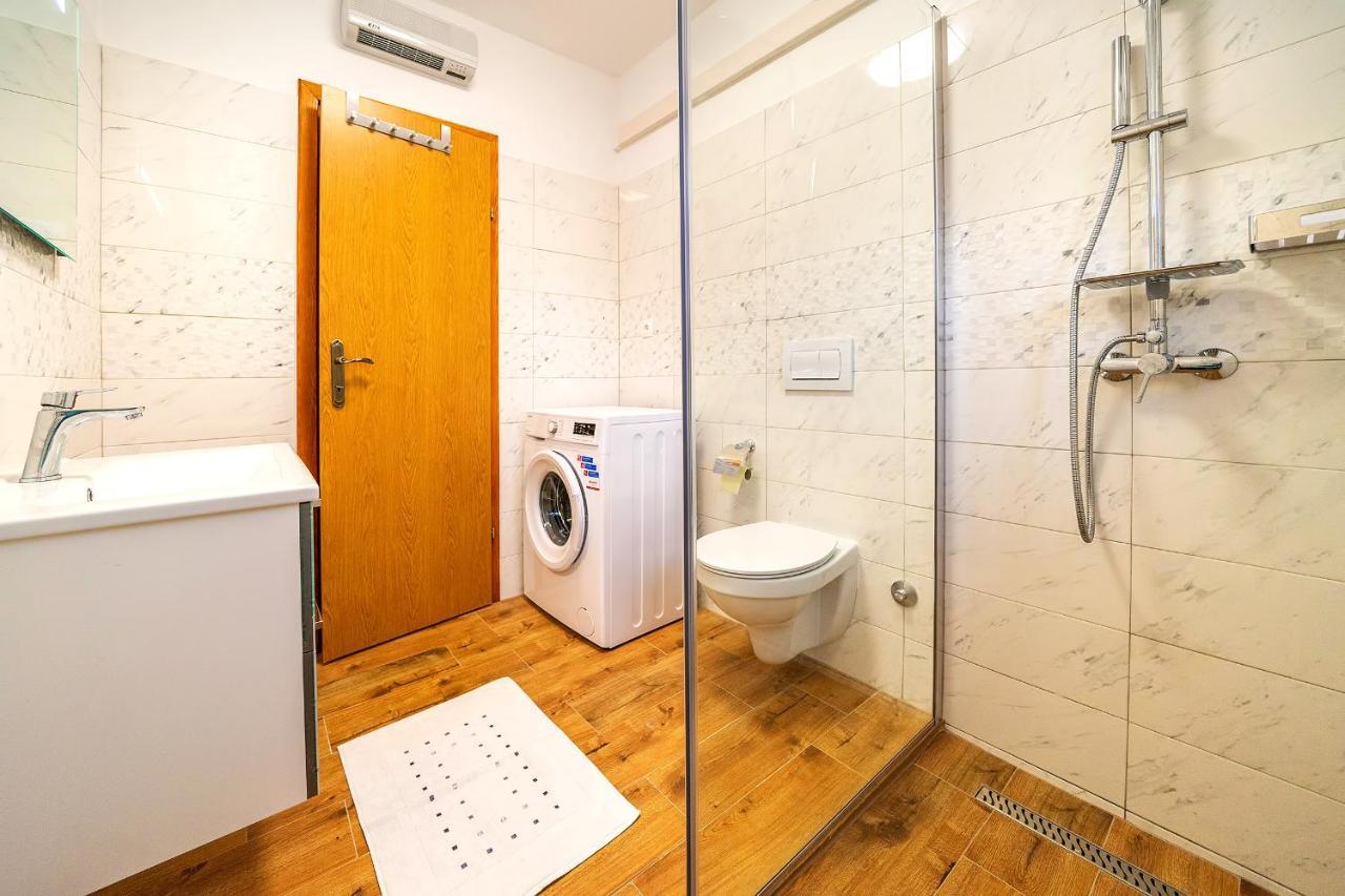 Apartments Jurina 2 克尔克 外观 照片